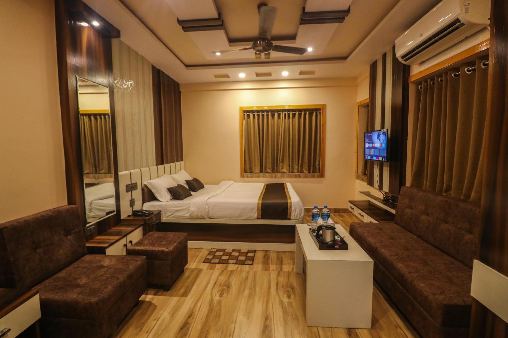Mohar Residency Hotell Kolkata Eksteriør bilde